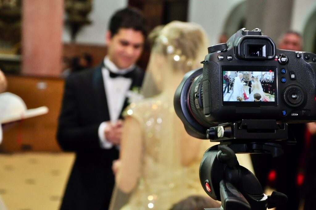 How to Find A Videographer for Your Dream Wedding